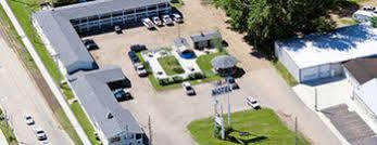 Colonial Motel And Rv Park Mandan Exteriér fotografie